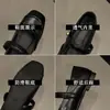 Sapatos femininos estilo francês, elegante novo modelo de verão 2025, sapatos femininos Mary Jane planos marrons, bico quadrado, sapatos de fada inspirados em Chanel