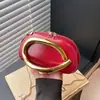 2026 Diseño de Lujo Ligero de Nicho Elegante Nuevo Bolso de Mano de Moda Bolso de Cadena para Hombro Cruzado Personalizado para Mujer