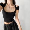 Camiseta de verano 2023 con nuevo diseño, sexy, ajustada, recortada, dulce y sexy, con cuello halter y hombros descubiertos para mujer
