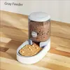 Comedero y Bebedero para Perros y Gatos comedero automático para gatos, dispensador de agua, juego de comedero y bebedero adecuado para perros o gatos pequeños y medianos.