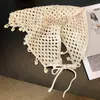 Saia Longa de Tricô com Franjas, Contas e Recortes Estilo Étnico para Mulheres, Peça para Sobrepor com um Toque de Moda de Alta Qualidade, Combinada com Jeans e um Acessório de Cintura Lenço Triângulo