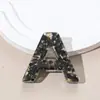 Accesorios de Llavero con Letras de Piedra Negra Pegamento de Resina de Cristal Accesorios para Joyería DIY Colgante para Bolsa Regalo para Mujeres
