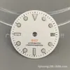 Mostrador de Relógio Gmt 28,5mm com Acessórios Azuis Luminosos Adequado para Movimentos Nh34/Nh35, Mostrador Nh35 em Estoque