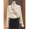 Camiseta de manga larga de terciopelo alemán cepillado de cuello medio alto para mujer, moderna y versátil, camiseta base gruesa para usar a principios de otoño