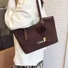 Gran Capacidad Elegante Cuero Suave Versátil Otoño/Invierno Nuevo Bolso de Mano Simple Retro para Mujer Gamuza 2026 Hombro Único Casual