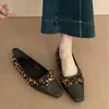 Zapatos Planos Suaves Chuyuji de Punta Cuadrada Estilo Francés para Mujer 2026 Primavera y Otoño Nuevo Estilo de Hada Lazo Rojo