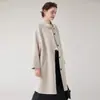 Novo casaco de lã dupla face de abotoamento simples para outono e inverno feminino, comprimento médio, gola alta, jaqueta elegante e versátil