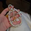 Pulsera Francesa Retro de Lujo Ligero con Borla de Perlas, Moda de Nicho, Exquisita y Sencilla, Diseño de Alto Valor, Accesorio de Mano Versátil para Mujer