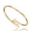 Pulsera Abierta Ajustable de Acero de Titanio Estilo Europeo y Americano para Mujer, Pulsera Abierta Versátil de Moda Simple
