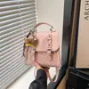 Mochila Versátil de Grande Capacidade com Bolinhas da Moda 2026 Nova Bolsa de Mão para o Dia a Dia Bolsa de Mamãe Bolsa de Ombro Único com Textura Exclusiva