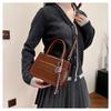 Cross-border bolsa de mão de alta qualidade feminina 2025 primavera nova bolsa de viagem para todos os jogos bolsa de ombro casual bolsa crossbody
