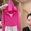 Sudadera con Capucha Falsa de Dos Piezas con Cortes y Color Contrastante para Mujer Tallas Grandes 2025 Otoño Nueva Holgada Efecto Adelgazante Manga Larga