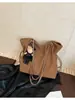 Otoño/Invierno 2025 Bolso de Hombro Retro de Lana Gran Capacidad Cierre de Cordón Bolso Cruzado Sencillo Bolso Tote de Cadena Moderno y Elegante