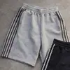 2026 Verano Nuevo Transfronterizo Holgado Rectos Deportivos Unisex Estampado de Leopardo Rayado Casual Hip-Hop Pantalones de Cinco Puntos