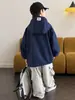 Ropa infantil Huzhou Zhili: Nueva colección de otoño 2026 de tops de manga larga para niños, ropa exterior con capucha para bebé