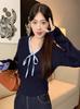 Suéter con Cordones y Lazo de Encaje Estilo Coreano Dulce Picante para Mujer, Manga Larga, Cuello en V, Moda Otoño e Invierno Nueva, Top Único que Reduce la Edad