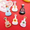 Emulação Cor Brilhante Flor Guitarra DIY Acessórios de Resina Cola Creme Capa de Celular Adorno de Cabeça Grampo de Cabelo Patch de Joalheria