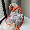 Bolsa de Tela Floral Pequeña 2024 Nueva Llegada Bolso Tote Portátil Moda Femenina Casual Bandolera para Viaje al Trabajo Hombro Lona Axilar