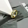 Explotaciones transfronterizas anillo cuadrado de circón más vendido anillo de estrellas lleno de diamantes joyería de alta gama nicho femenino venta al por mayor