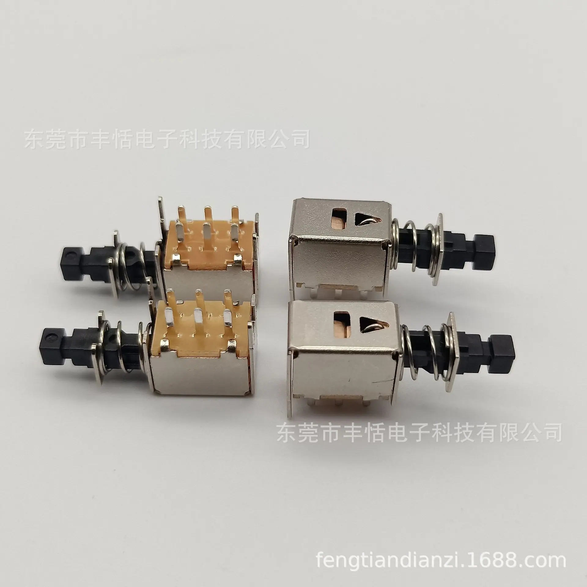 70D07C7C75420E66AE8922CF316E75