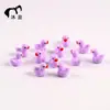 Color de resina transfronterizo patito pequeño DIY joyería accesorios para el cabello mini coche creativo adornos de micro paisajismo al por mayor