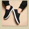 Zapatos de Tela Old Beijing para Hombre, Estilo Nuevo, Transpirables, Resistentes al Desgaste, Zapatos de Tela de Suela Blanda, Suela Multicapa, Zapatos de Tela Planos sin Cordones para Hombre, Transpirables