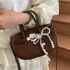 2026 Nova Moda Mais Vendida Bolsa Simples Saco para Mulheres, Bolsa Transversal Versátil Tendência Design de Nicho