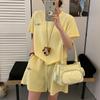 Estilo Coreano Estilo Perezoso Color Caramelo Perro Dachshund Traje de Mujer Verano Nuevo Estilo Coreano Holgado Manga Corta Shorts Conjunto de Dos Piezas para Mujer
