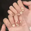 Yi Wo [Creme Estrela Ya Meng] gato de fita olho de gato luz de luxo gelo branco através de diamante de pilha francesa armadura pura usada à mão