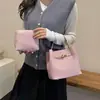 Bolso de Mano de Cuero Suave con Grano de Lichi Tipo Cubo para Mujer 2026 Nuevo de Moda Tendencia de Alta Gama Versátil Bolso de Hombro Cruzado