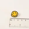 [Liquidación] Broche Conejo Koi Insignia de Conejo Dibujos Animados Besándose Broche Lindo Dulce para Suéter de Chica