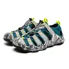 Explosões Transfronteiriças Sandálias Masculinas Sola Macia Antiderrapante Sapatos de Rastreamento Sapatos de Praia Masculinos Wading Outdoor Sapatos para Casais Verão Mulheres