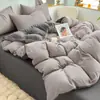 Juego de Ropa de Cama de Algodón Lavado de Cuatro Piezas, Funda de Edredón, Sábana Bajera, Juego Individual de Tres Piezas, Dormitorio de Estudiante Modelo Nuevo 2025 Ropa de Cama Nantong