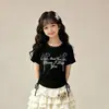 Conjunto de Dos Piezas de Falda Corta de Dibujos Animados para Niñas Mayores, Nuevo Estilo de Verano, Bloques de Color, Conjunto Versátil de Vestido Pulóver Estilo Coreano
