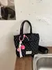 Bolso tipo cubo de lunares rojos estilo coreano para mujer, nuevo modelo 2026, bolso cruzado casual ligero de lona, bolso de mano pequeño para el trabajo y artículos varios