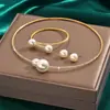 Conjunto de Colar Brincos Pulseira de Corrente Simples para Clavícula Joias Transfronteiriças Full Diamond Tamanho Pérola Gargantilha Aberta para Mulheres