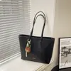 Bolso de Viaje Transfronterizo de Gran Capacidad para Mujer, Bolso de Hombro Versátil Nuevo, Simple y Elegante, Bolso Tote de Moda para Mujer