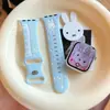 Correa de Silicona con Diseño de Lluvia Estrellada y Conejo Pianista para Apple Watch 9 10 11 iWatch Ultra Pulsera