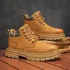 Botas de trabajo casuales para hombre estilo británico, nuevas de otoño, botas de media caña antideslizantes y resistentes al desgaste para exteriores para hombre