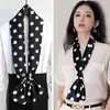 Lenço de seda pequeno, moderno e versátil, design de faixa longa, acessório para o pescoço feminino, adequado para primavera e outono, fino e elegante, novo estilo 2026, lenço estilo coreano