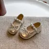 Zapatos de Princesa de Perlas para Niñas 2025 Otoño Nuevos Zapatos Planos de Suela Suave para Niñas con Mary Janes de Punta de Mango