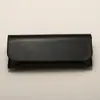 Lote de Fábrica Nuevo Negro Pequeño Estuche de Cuero para Gafas Textura Rugosa Bolsa Suave Borde Aceitado Hecho a Mano Moderno Estuche de Cuero para Gafas Impresible