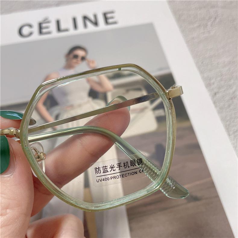 5643E1236164701DB492D2F1B88C83