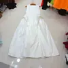 Vestido de Color Sólido de Nicho Europeo, Americano y Australiano Nanyou, Chaleco sin Mangas, Plisado de Hoja de Loto, Dobladillo Grande, Vestido Delgado