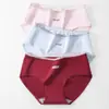 Pantalillas de algodón de Xinjiang para mujer, entrepierna de algodón puro, tiro medio, estampado de letras, finas y transpirables para verano, no ajustan, bragas de triángulo rosa levanta glúteos