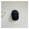 Gorra de béisbol lavada retro para niños estilo coreano bordada desgastada parte superior suave marca de moda para hombres y mujeres gorra con visera combinable moda al por mayor