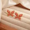 Nuevos Pendientes de Mariposa con Goteo de Aceite de Acero de Titanio de Estilo Pastoral, Versátiles y de Moda, Pendientes de la Serie de Insectos, Lujo Ligero, Elegantes y de Alta Gama