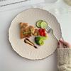 [Plato de Encaje Crema Estilo Palacio Francés Cerámica Ins Retro Relieve Plato para Comida Occidental Plato de Postre Defectos]