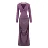 Vestido de Encaje con Empalme, Cuello en V, Estilo Ligero y Maduro para Mujer en Otoño e Invierno, Nuevo, Cintura Alta, Ajustado, Falda Línea A, Elegante Falda Larga