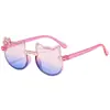 Gafas de sol para niños con montura de una sola pieza, Lindo lazo de dibujos animados, Gafas de sol súper lindas para bebé, Gafas con protección solar anti-UV